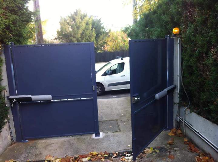 Système automatique fiable pour tous types de fermeture.