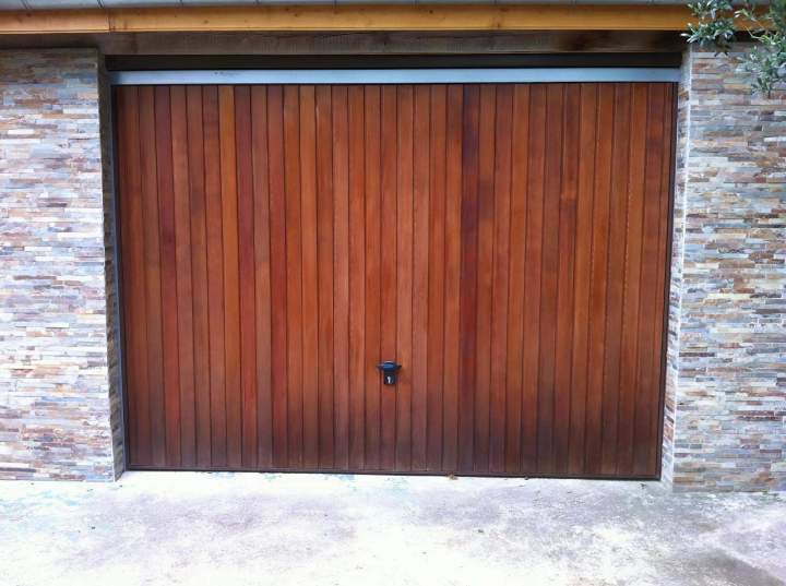 Portes de garage motorisées Rueil-Malmaison